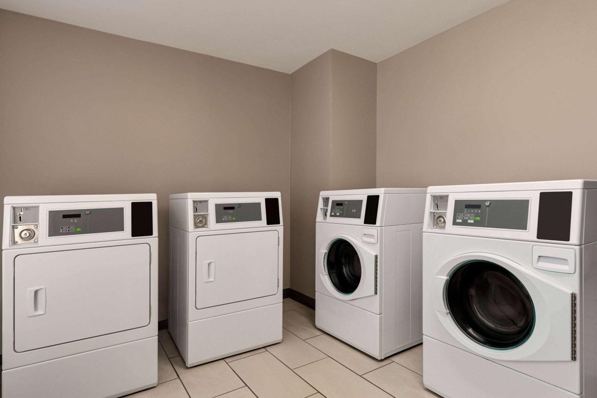 Wyndham Garden Atlanta Airport Hotel College Park Ngoại thất bức ảnh